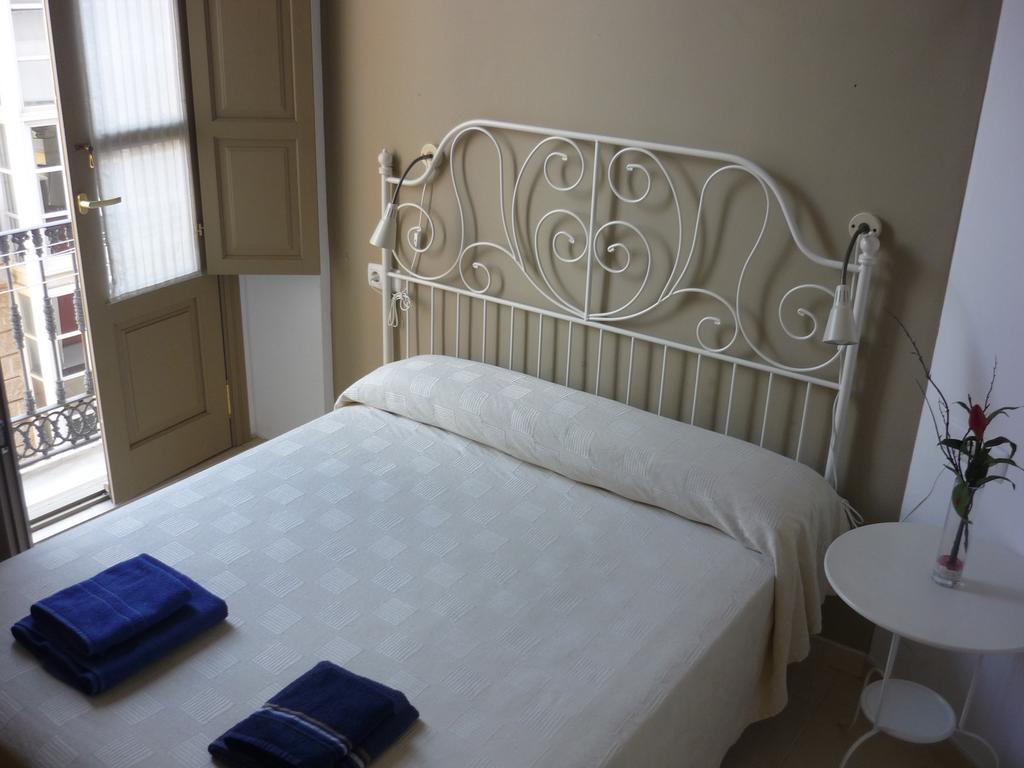 Malama Apartamentos Turisticos Málaga Rum bild