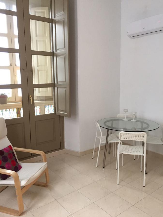 Malama Apartamentos Turisticos Málaga Exteriör bild