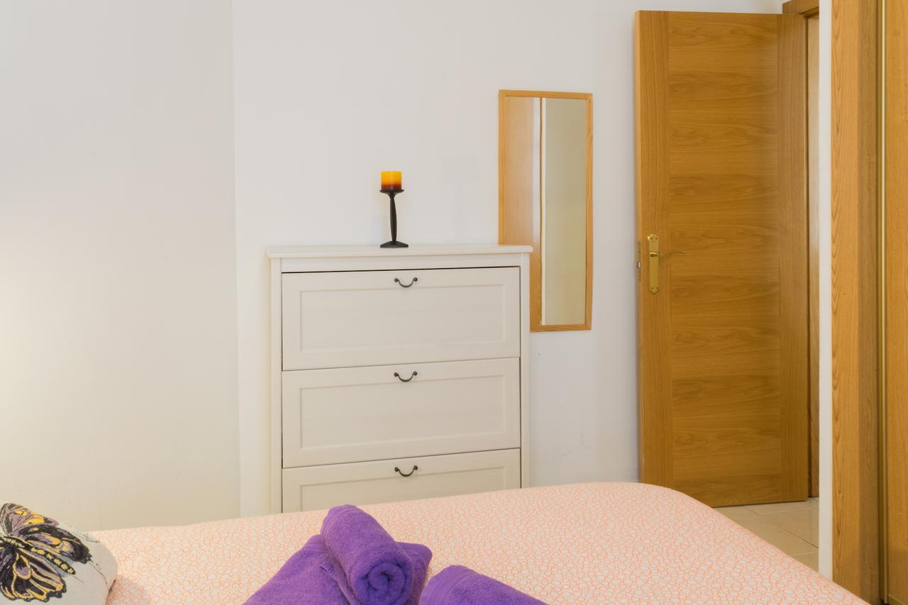 Malama Apartamentos Turisticos Málaga Exteriör bild