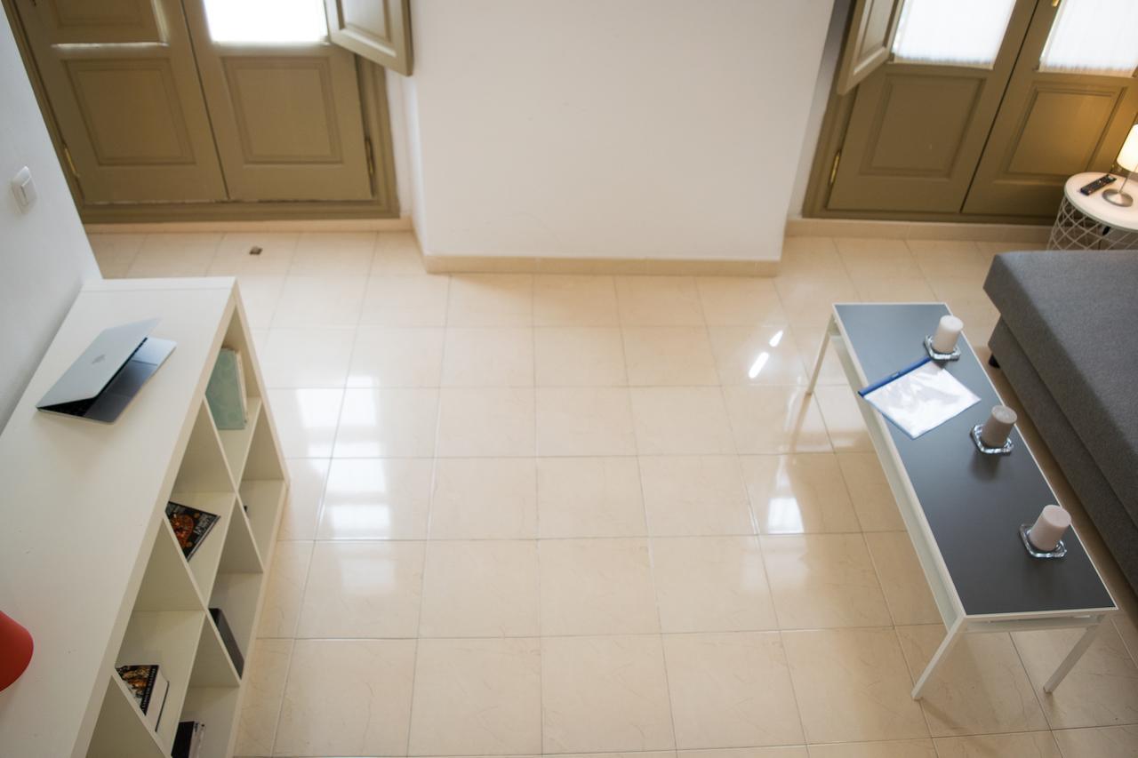 Malama Apartamentos Turisticos Málaga Exteriör bild